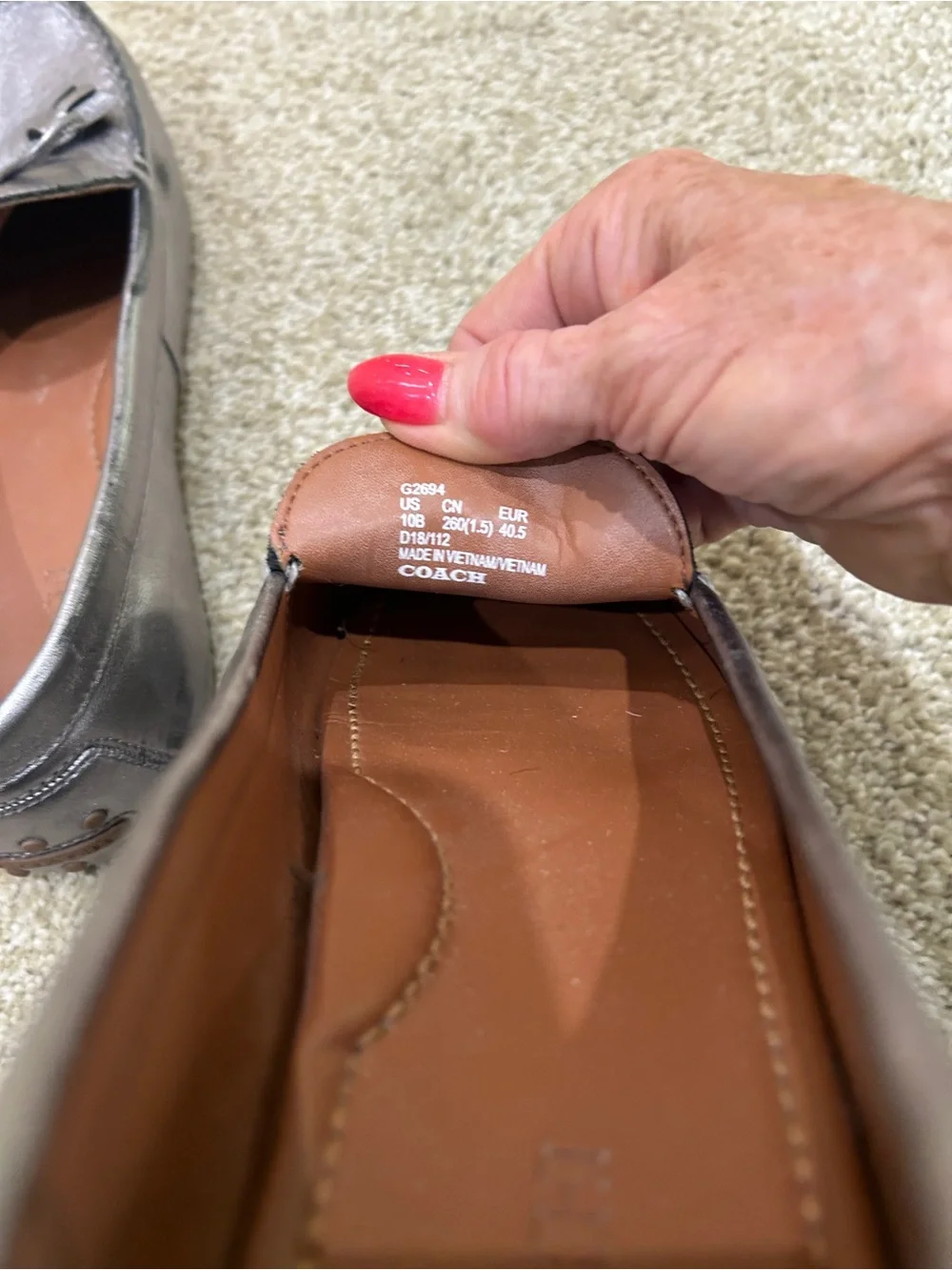 Coach Metallic gunmetal slip-on Tassel bow driving walking Loafers size 10 - Picture 13 of 13
